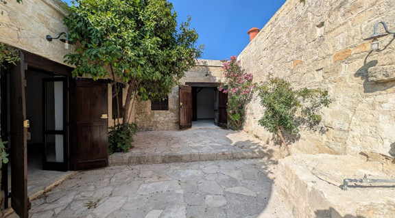 Dom 1 pokój 110 m² Dora, Cypr