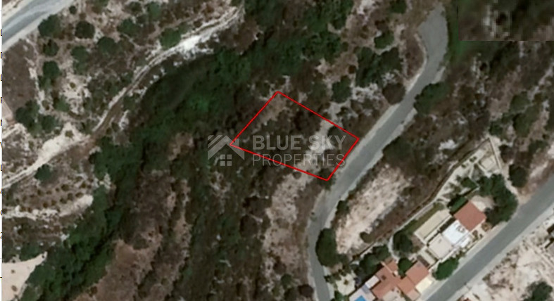 Residential plot in Tala Community in Paphos, for sale