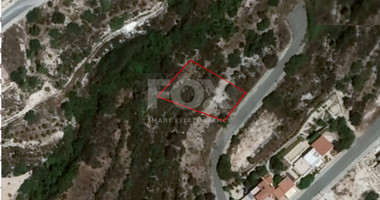 Residential plot in Tala Community in Paphos, for sale