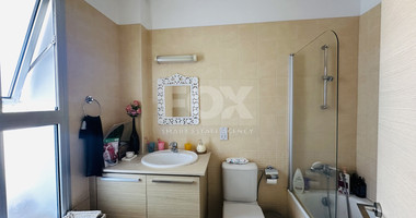 For Sale Three bedroom apartment in Paphos center