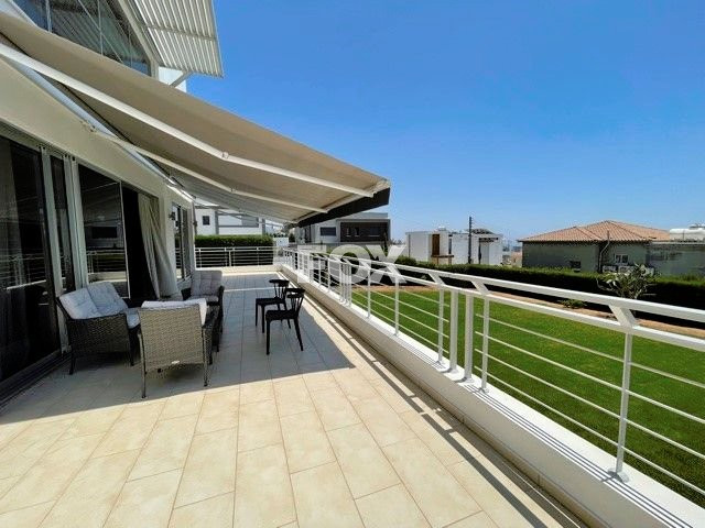 Commercial properties 465 m² for sale in Panthea, Limassol, Cyprus