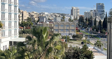 Four bedroom apartment with sea view for rent in Agios Tychonas tourist area , Limassol