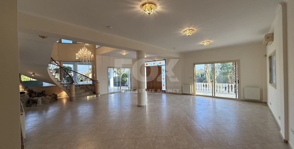 FOR RENT LARGE SIX BEDROOM VILLA WITH SWIMMING POOL AND SEPARATE GUEST AREA IN AGIOS ATHANASIOS.