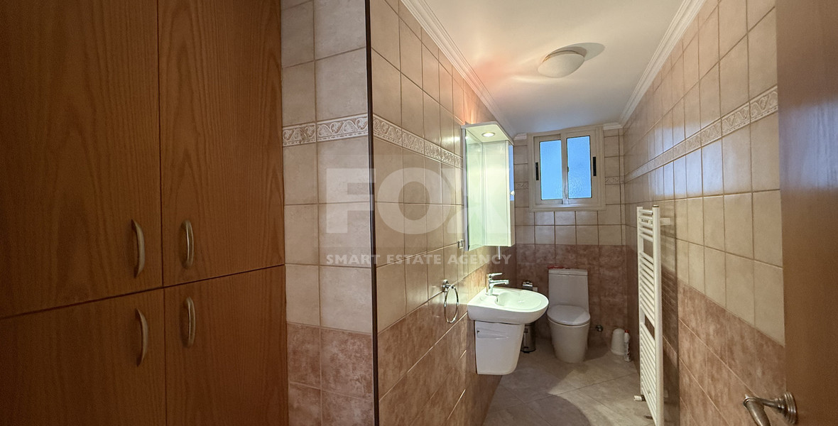 FOR RENT LARGE SIX BEDROOM VILLA WITH SWIMMING POOL AND SEPARATE GUEST AREA IN AGIOS ATHANASIOS.