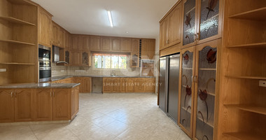 FOR RENT LARGE SIX BEDROOM VILLA WITH SWIMMING POOL AND SEPARATE GUEST AREA IN AGIOS ATHANASIOS.