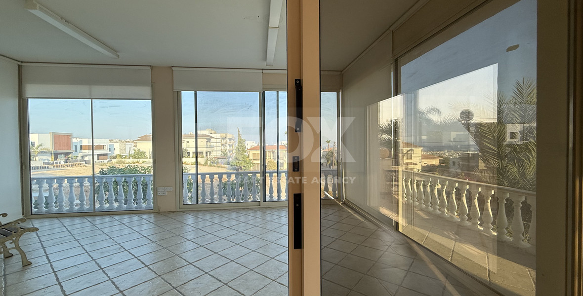 FOR RENT LARGE SIX BEDROOM VILLA WITH SWIMMING POOL AND SEPARATE GUEST AREA IN AGIOS ATHANASIOS.