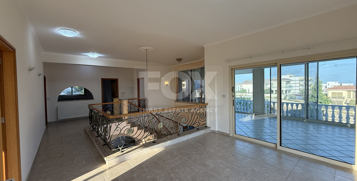 FOR RENT LARGE SIX BEDROOM VILLA WITH SWIMMING POOL AND SEPARATE GUEST AREA IN AGIOS ATHANASIOS.