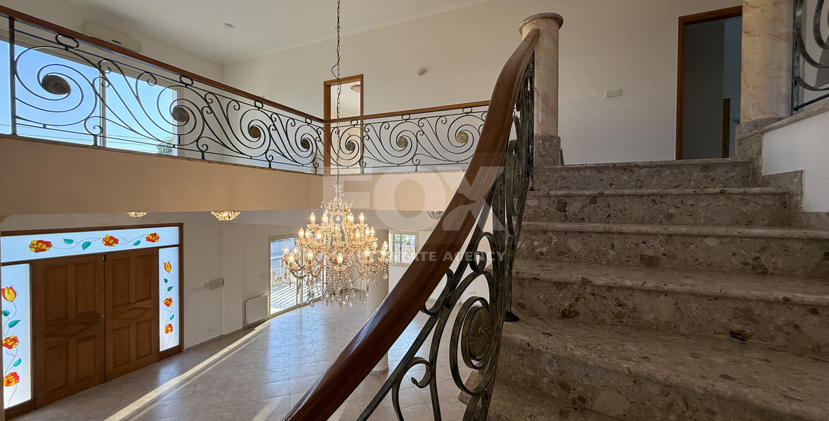 FOR RENT LARGE SIX BEDROOM VILLA WITH SWIMMING POOL AND SEPARATE GUEST AREA IN AGIOS ATHANASIOS.