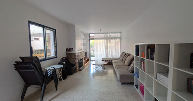 Two Bedroom plus extra room Maisonette in Geroskipou, Paphos for sale