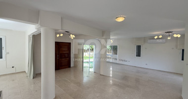 Rent: Unfurnished four bedroom villa in Potamos Germasogeias walking distance to the sea