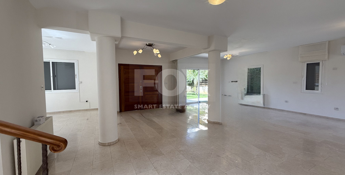 Rent: Unfurnished four bedroom villa in Potamos Germasogeias walking distance to the sea