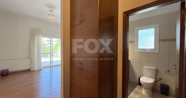 Rent: Unfurnished four bedroom villa in Potamos Germasogeias walking distance to the sea