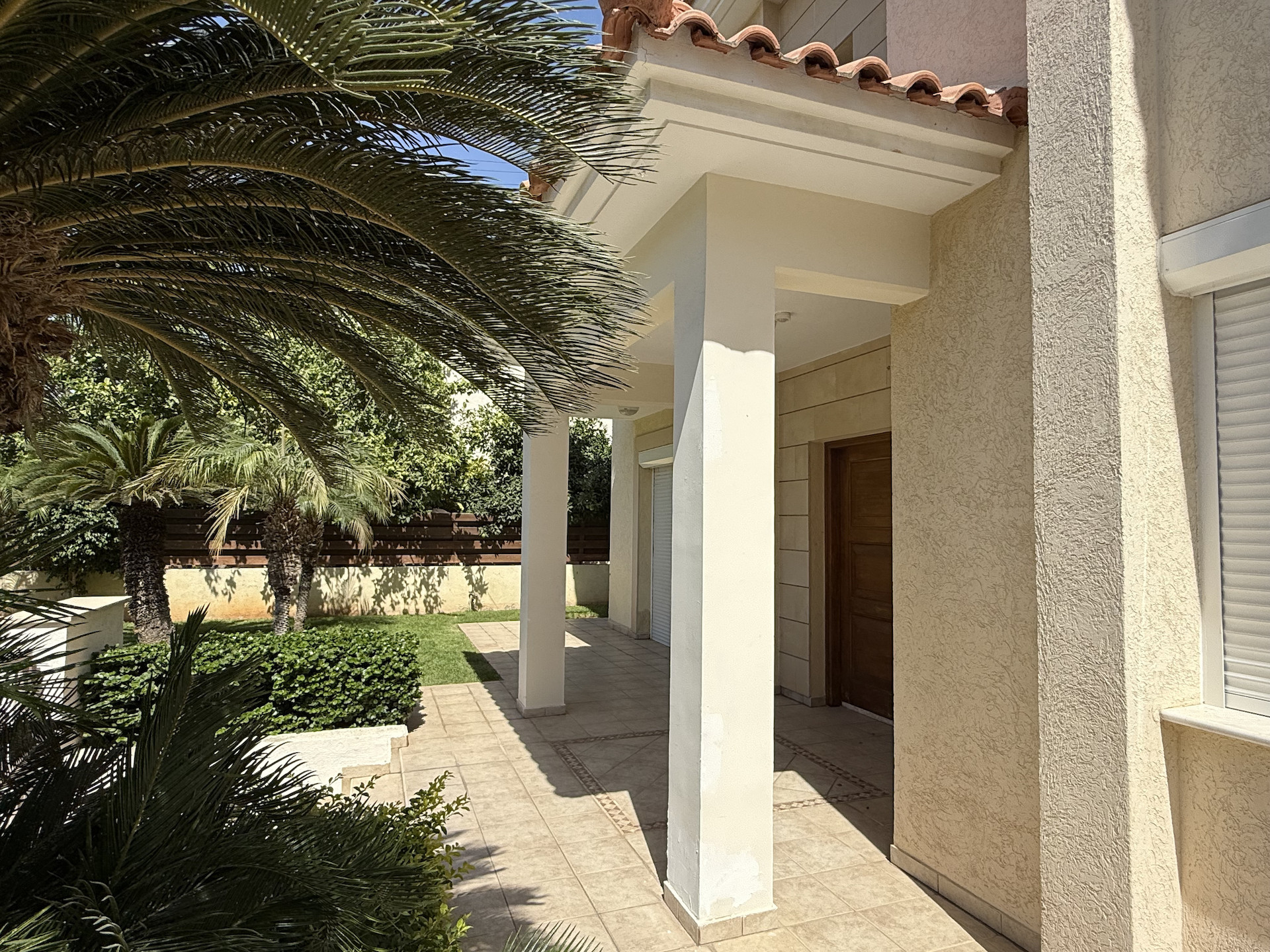 Mieszkanie 4 pokoi 300 m² w Jermasoja, Cypr