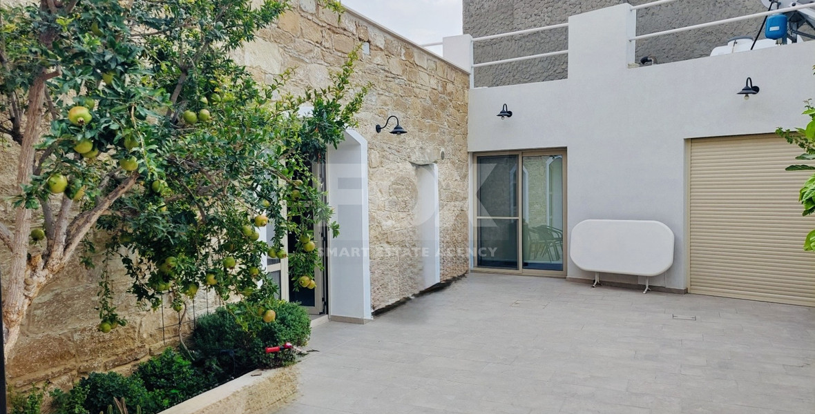 FOR RENT UNFURNISHED RENOVATED TWO BEDROOM LISTED BUNGALOW IN GERMASOGIA