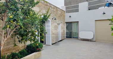 FOR RENT UNFURNISHED RENOVATED TWO BEDROOM LISTED BUNGALOW IN GERMASOGIA