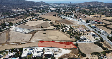 Development Land for Sale in Moni: with Planning License for 5 Houses