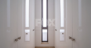 Spacious Five Bedroom Villa in Peaceful Agios Georgios ,Peyia for sale