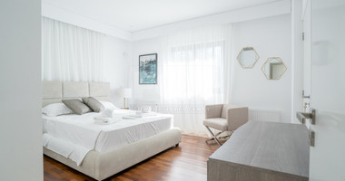 Five Bedroom Panoramic  Villa in Agios Georgios ,Peyia for sale