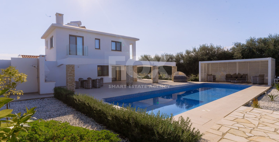 Five Bedroom Panoramic  Villa in Agios Georgios ,Peyia for sale