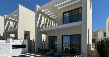 Seaside three bedroom luxury villas in Tombs of the KIngs Area, Paphos
