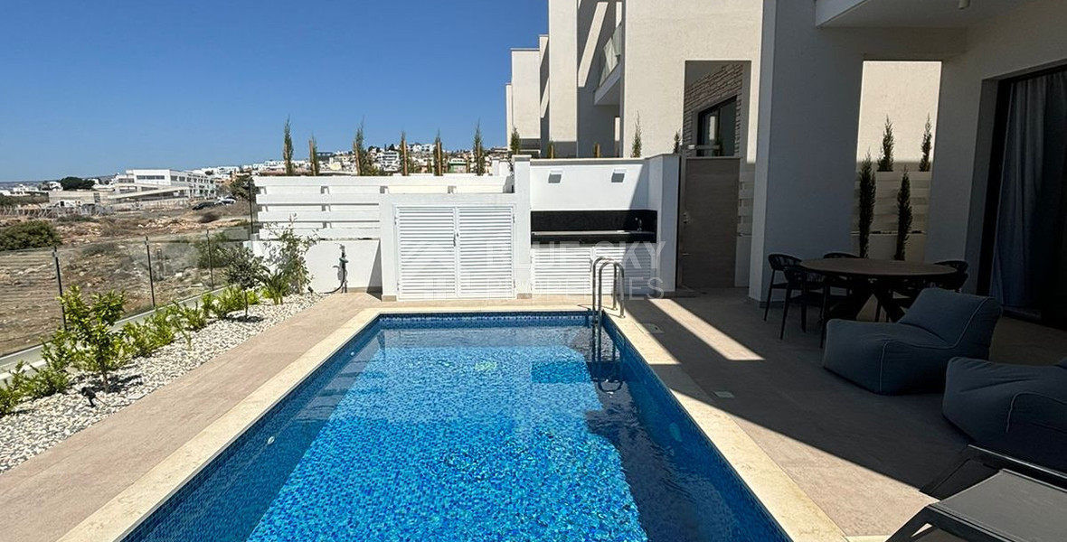 Seaside three bedroom luxury villas in Tombs of the KIngs Area, Paphos