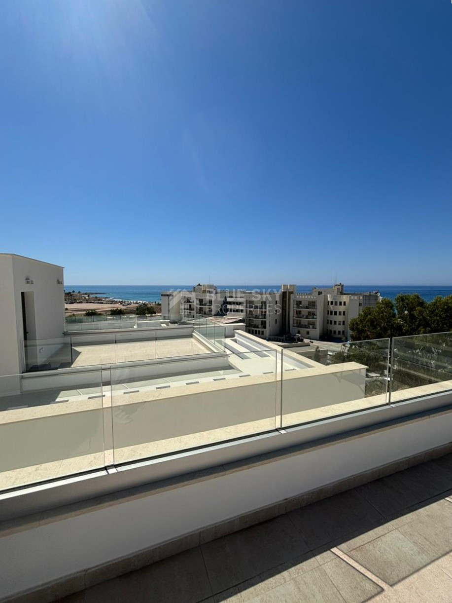 Seaside three bedroom luxury villas in Tombs of the KIngs Area, Paphos