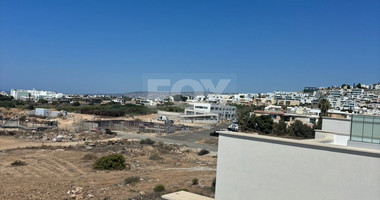 Seaside three bedroom luxury villas in Tombs of the KIngs Area, Paphos