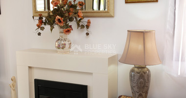 For sale : Three bedroom house in Stroumbi , Paphos