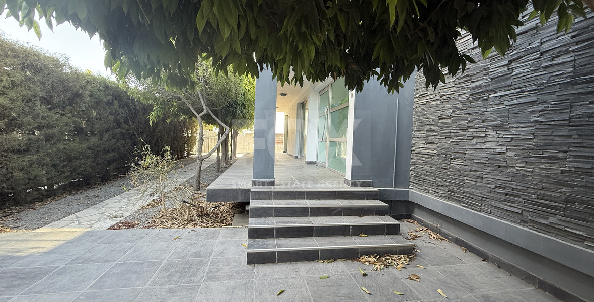 Detached Office 200sqm in Central Limassol