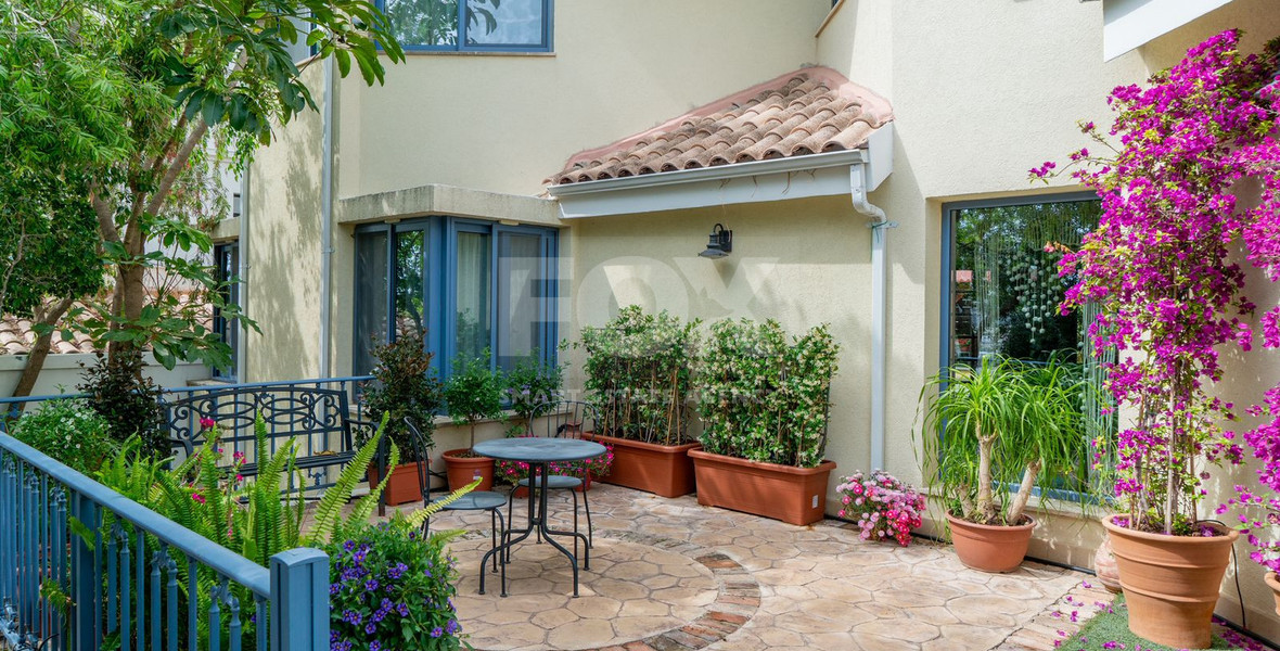 Amazing four bedroom Detached Villa with private swimming pool for sale in Agia Filaxi, Limassol