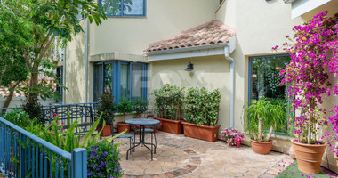 Amazing four bedroom Detached Villa with private swimming pool for sale in Agia Filaxi, Limassol