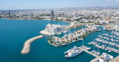 Exclusive Three-Bedroom Seafront Apartment for Sale next to Limassol Marina – Prime Cyprus Real Estate