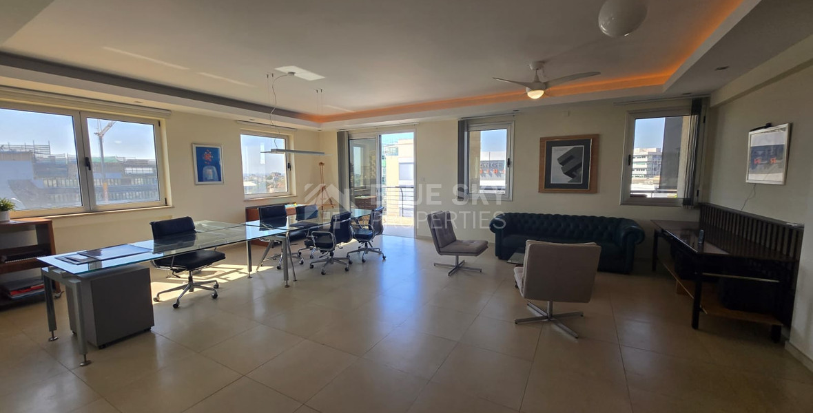 Top Floor Office for Rent – Full 4th Floor with Panoramic Views near Pafou Avenue, City Centre