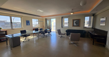 Top Floor Office for Rent – Full 4th Floor with Panoramic Views near Pafou Avenue, City Centre