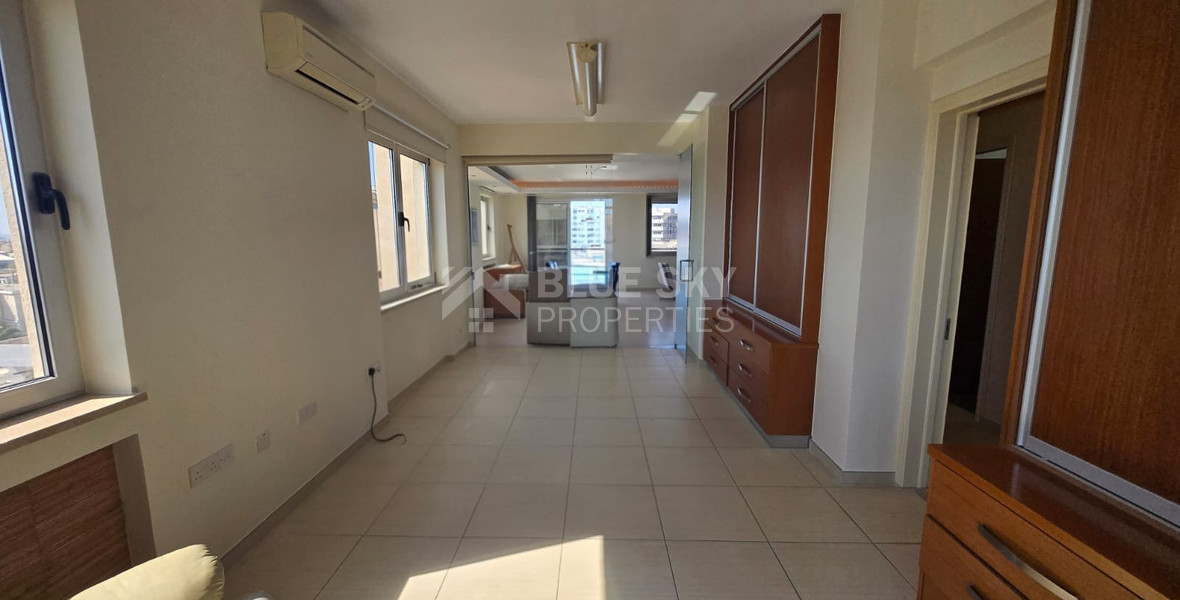 Top Floor Office for Rent – Full 4th Floor with Panoramic Views near Pafou Avenue, City Centre