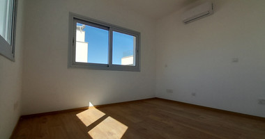 Four bedroom seaside villa in Paphos for sale