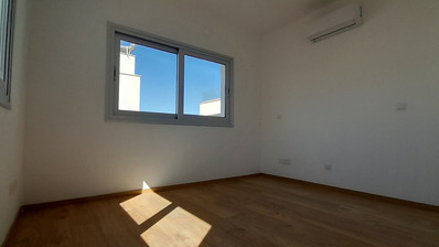 Four bedroom seaside villa in Paphos for sale