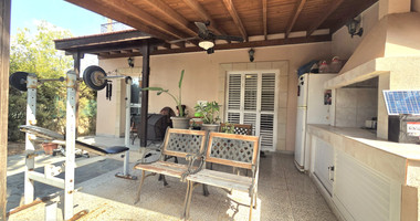 Five plus one bedroom detached house with big garden available for rent in Agios Athanasios Limassol