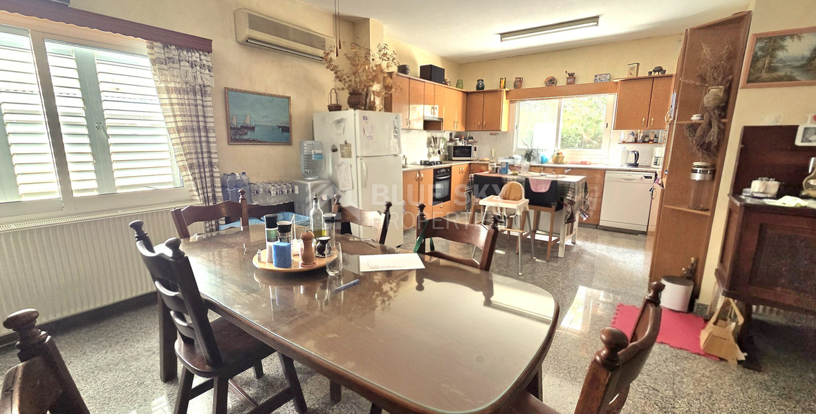 Five plus one bedroom detached house with big garden available for rent in Agios Athanasios Limassol