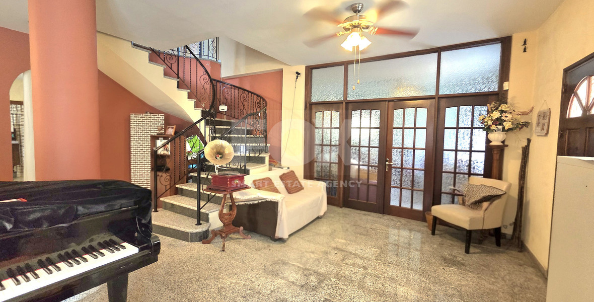 Five plus one bedroom detached house with big garden available for rent in Agios Athanasios Limassol