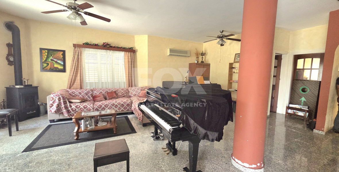 Five plus one bedroom detached house with big garden available for rent in Agios Athanasios Limassol