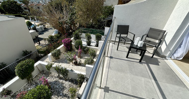 Two bedroom townhouse in Tombs of The Kings area in Paphos for sale