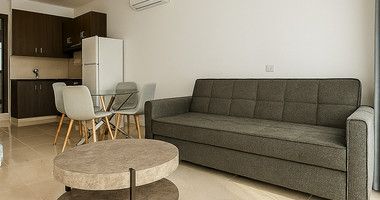 Two  bedroom maisonette in Tombs of the Kings area , Paphos