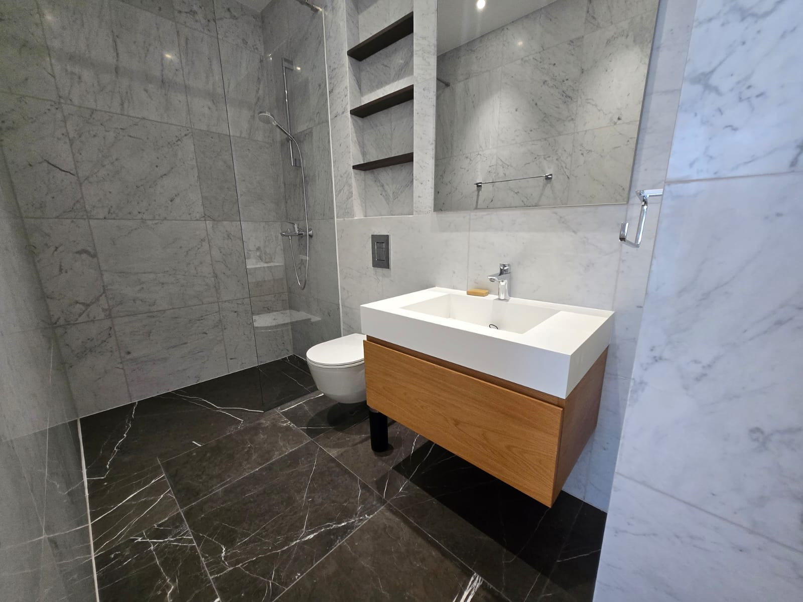 Doppelhaus 3 Schlafzimmer 337 m² Germasogeia, Zypern