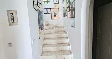 Three-Bedroom Villa for Sale in Kamares Village – Panoramic Views & Private Pool