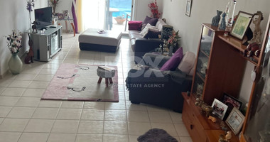 Three bedroom Townhouse for sale in Chloraka