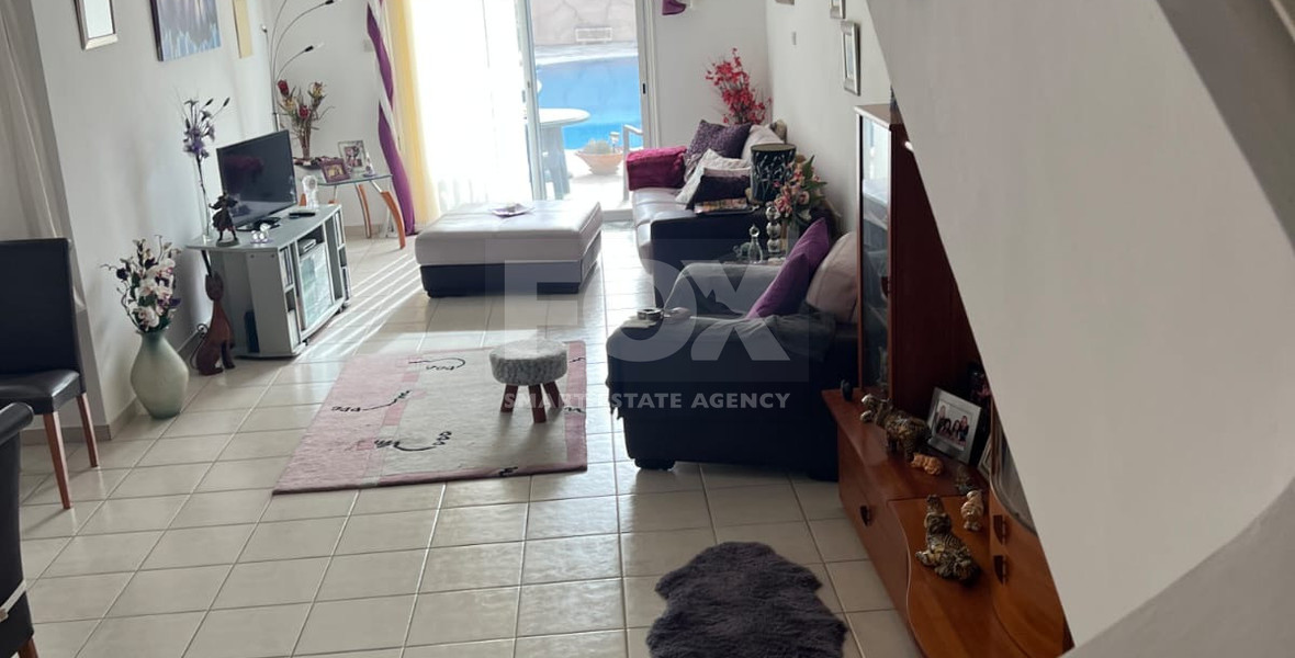 Three bedroom Townhouse for sale in Chloraka