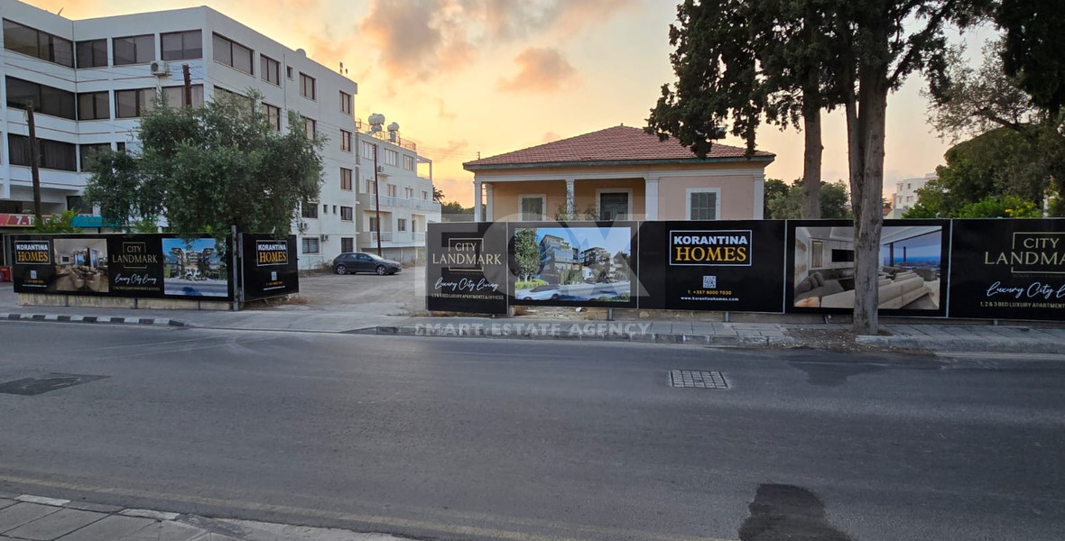 Three bedroom apartment in Paphos Center