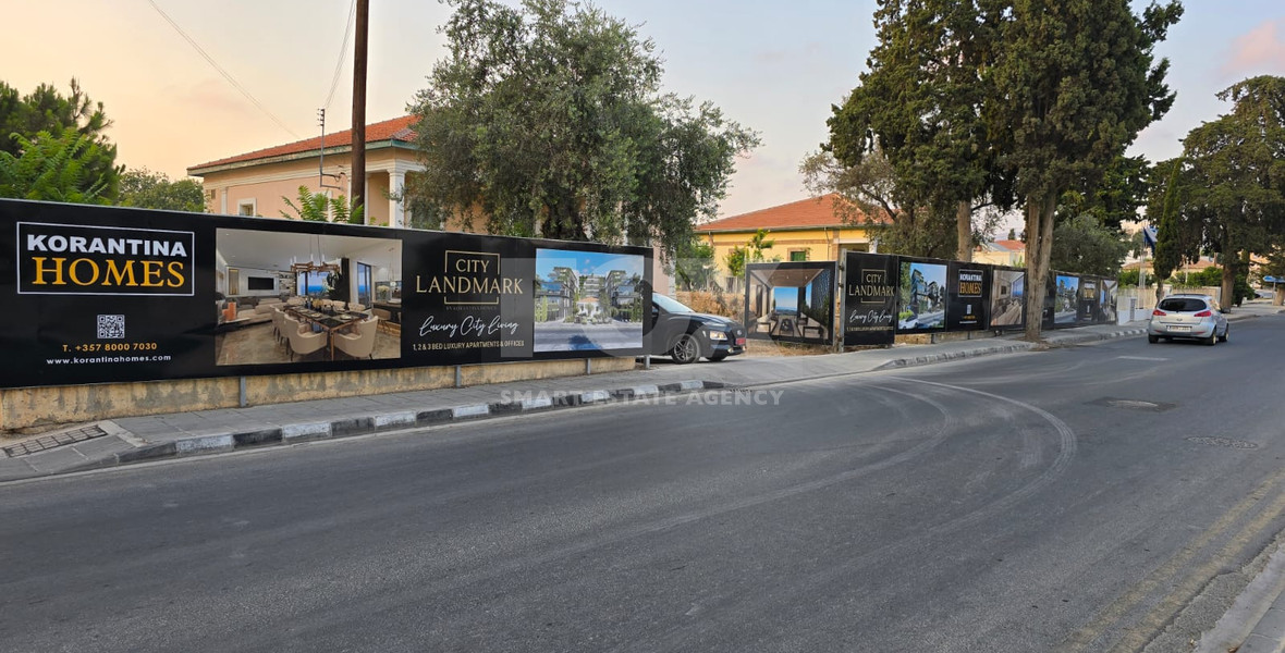 Three bedroom apartment in Paphos Center