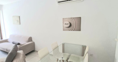 For sale Two bedroom Townhouse in Universal area